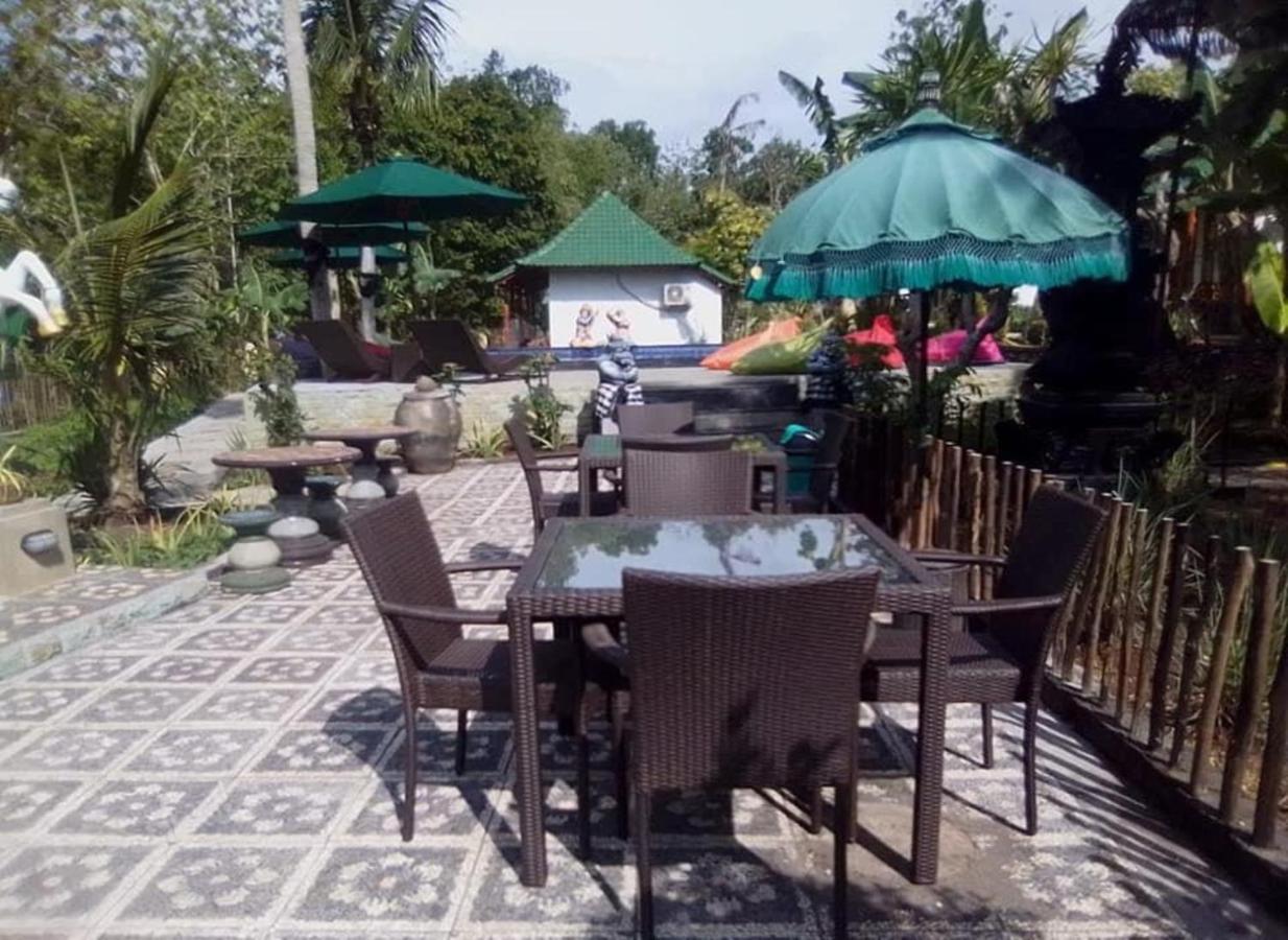 Kubu Reot Taman Asri Villa Batumadeg Exterior foto